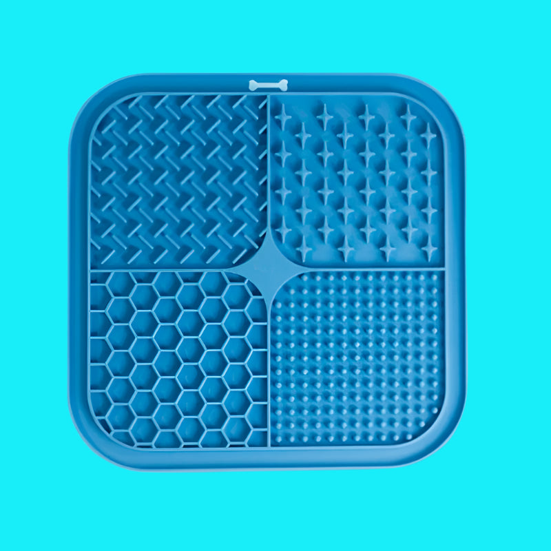 Silicone Pet Licking Mat - Slow Feeder & Suction Cup Design